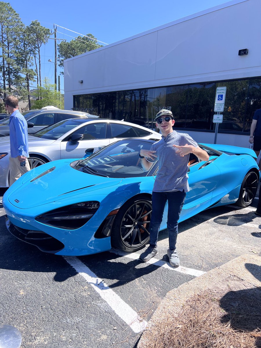 potentialfulest's tweet photo. Some pictures from a recent trip to Charlotte https://t.co/tAyabgJRqX