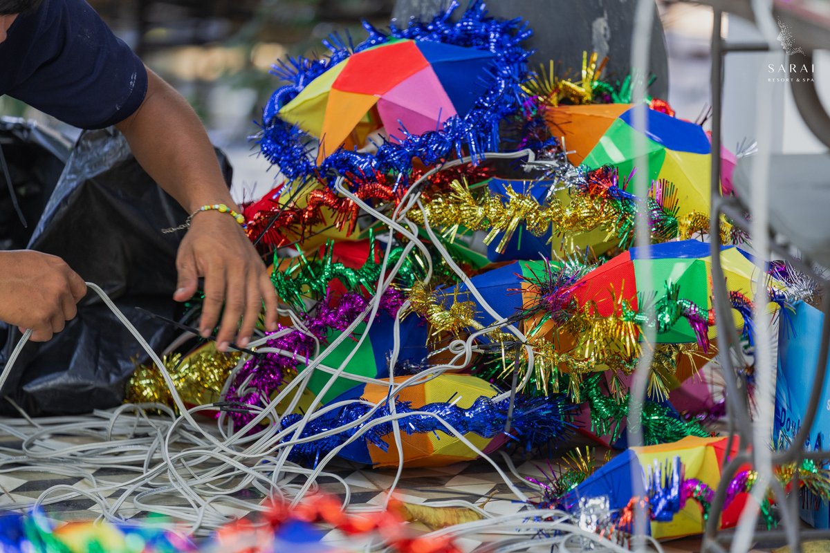 SaraiResort's tweet photo. Preparing for Khmer New Year with festive decorations! Stay tuned for the colorful celebration ahead
.
.
.
https://t.co/Tl9nhTWjez
𝐓𝐞𝐥 : (+𝟖𝟓𝟓) 𝟗𝟑 𝟗𝟔𝟐 𝟐𝟎𝟎
𝐖𝐚𝐭 𝐃𝐚𝐦𝐧𝐚𝐤 𝐕𝐢𝐥𝐥𝐚𝐠𝐞 𝐒𝐚𝐧𝐠𝐤𝐚𝐭 𝐒𝐚𝐥𝐚 𝐊𝐨𝐦𝐫𝐞𝐮𝐤   𝐒𝐢𝐞𝐦 𝐑𝐞𝐚𝐩, 𝐂𝐚𝐦𝐛𝐨𝐝𝐢𝐚 https://t.co/TpXSs7J9eu