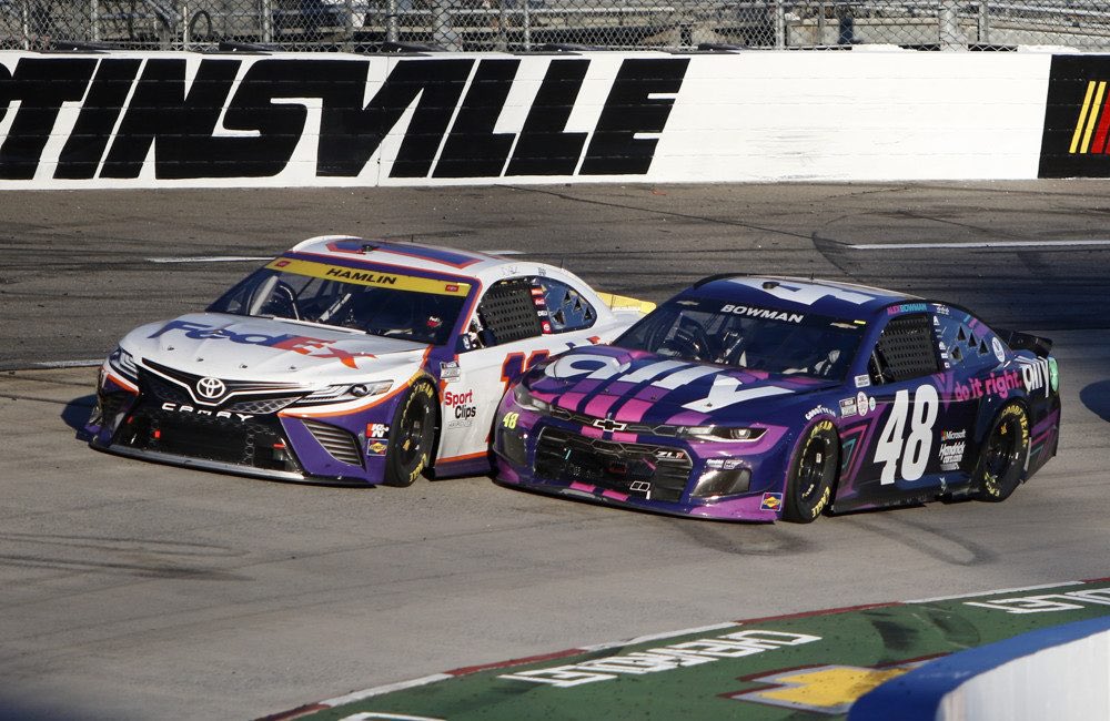 After today’s NASCAR Cup Series race at Martinsville it really came across to me how much the racing has changed on short tracks compared to 17-21. Really miss when the cars looked so beat up after a race and the amazing racing. #NASCAR #MartinsvilleSpeedway #shortracks