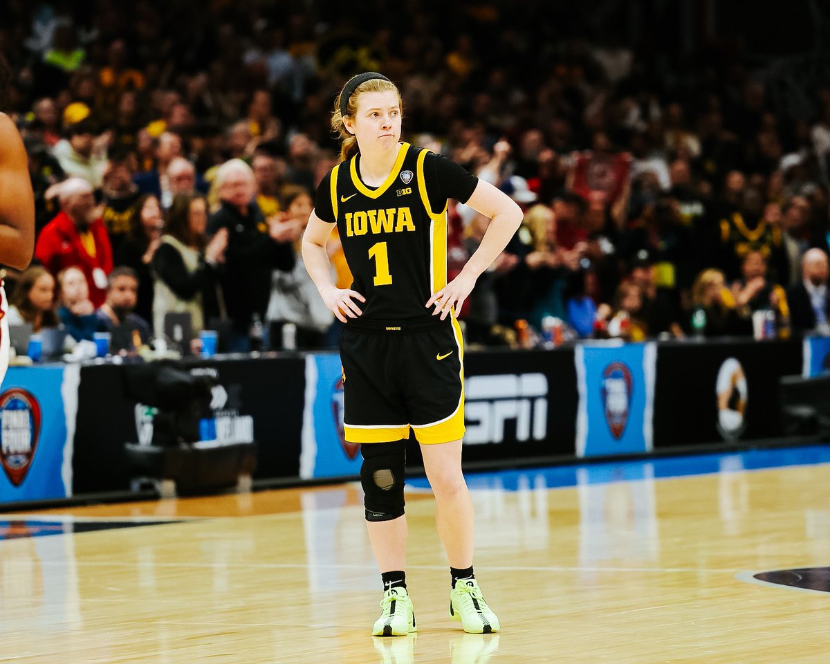 All heart. We love you, 𝗠𝗼𝗹𝗹𝘆 𝗗 💛 @davismolly14 x #Hawkeyes