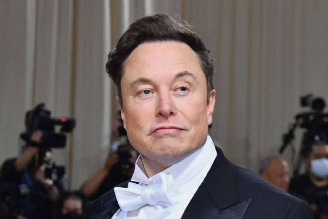 pesquisas_elige's tweet photo. 🚨URGENTE: Com risco de Alexandre de Moraes, do STF, suspender o acesso do Twitter no Brasil, Elon Musk afronta mais uma vez as nossas instituições e pede que brasileiros baixem um VPN para continuar usando a rede social. Caso suspenda o Twitter, Moraes pode aplicar multa para quem usar VPN!