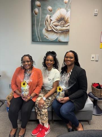 Angela Miller tweet media