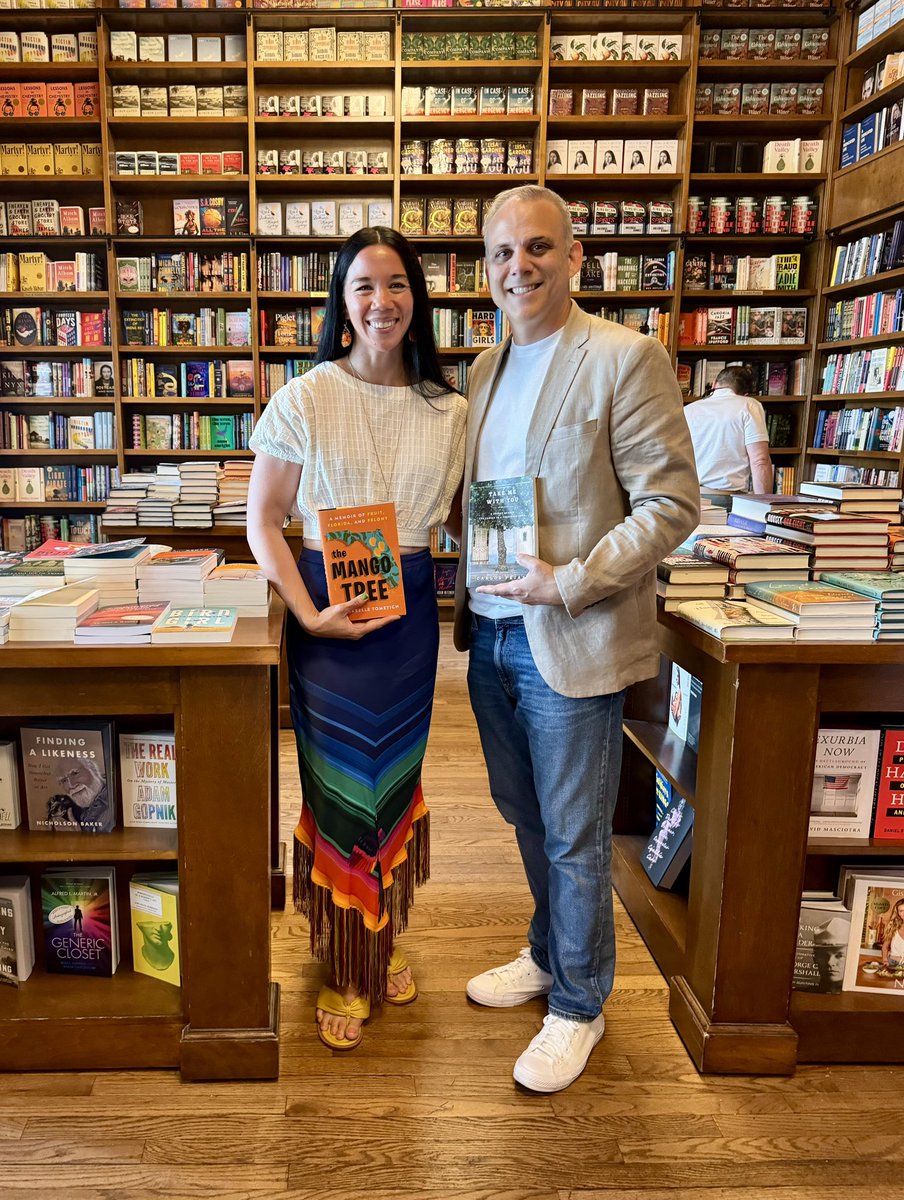 Annabelle Tometich’s moving, funny, heartbreaking memoir is a runaway hit, reviewed by @nytimesbooks. It was wonderful to be in conversation with a fellow memoirist and former sportswriter and food writer at @booksandbooks — where you can find signed copies of both our work.