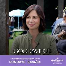 A time when we were much happier and your programing on Sunday nights were much brighter with inspiration and goodness @hallmarkchannel maybe you could rethink your decision and #savegoodwitch #LisaHamiltonDaly @ElizabethYostHC @SamanthaDiPippo @reallycb #goodies #goodwitch