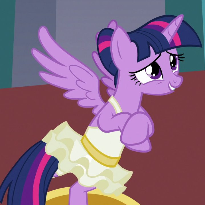 #TwilightSparkle #TwilightPrincess 
Do you just love Twilight Sparkle? She's a cute princess.