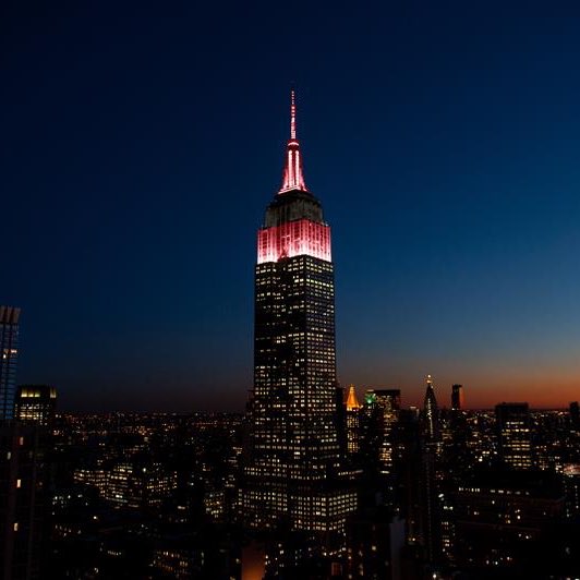 Shining in Garnet and Black tonight in honor of the @GamecockWBB National Championship