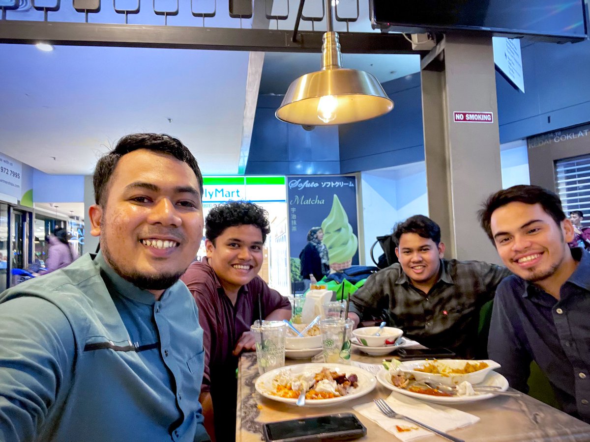 asyraf_stories's tweet photo. https://t.co/420eyn4QwO