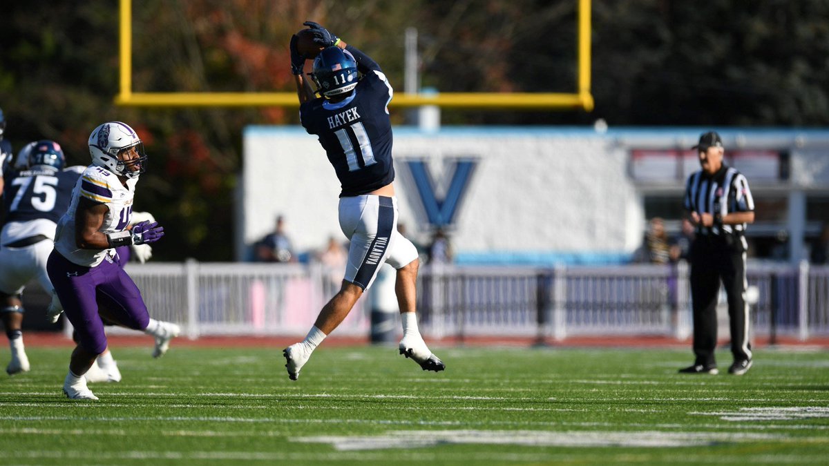 🚨@CGSAllStar Pro Day Result🚨 @jaaron_hayek WR ➡️ @NovaFootball HT: 6005 WT: 199 Hand: 0918 Arm: 3048 Wingspan: 7300 ✅ 40: 4.59 ✅ Vertical: 35.5” ✅ Broad: 9-9 ✅ SS: 4.25 (7th among WR’s at Combine) ✅ 3C: 6.90 (🚨🚨T-5th) ✅ Bench: 20 (🚨🚨2nd) #CGS2024