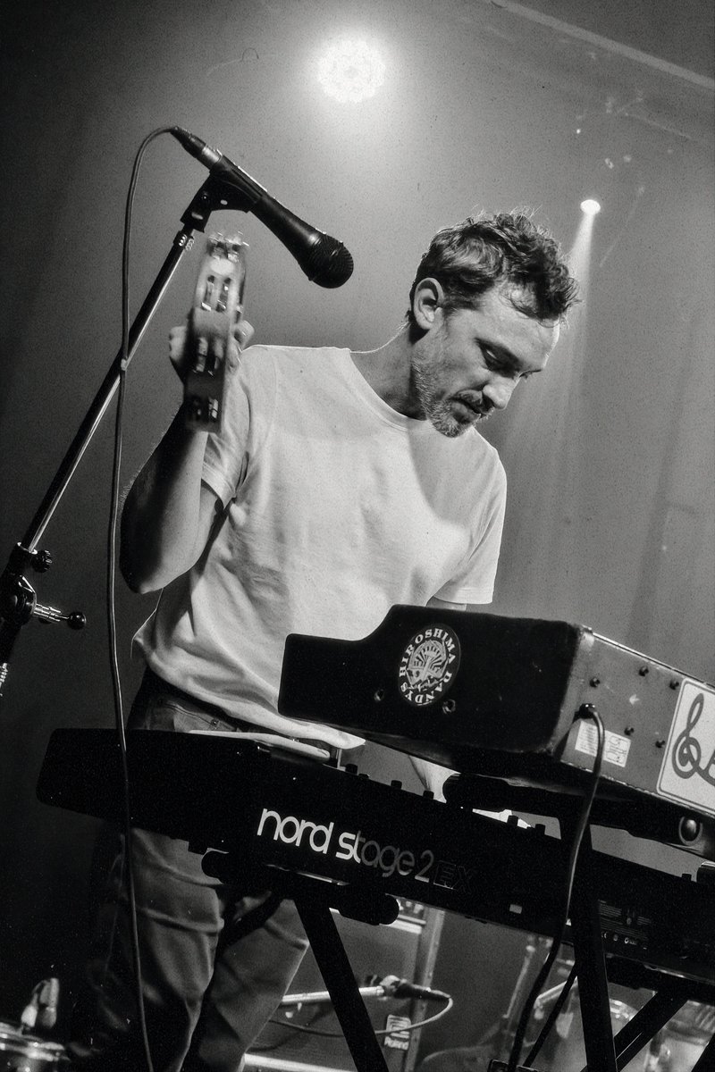 Y un día volvió <a href="/excolorado/">excolorado</a> .