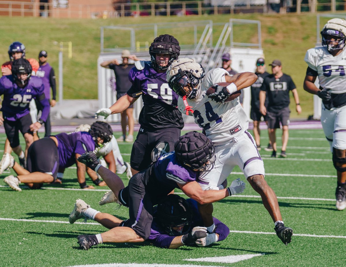 𝟐𝟎 𝐃𝐚𝐲𝐬 until the Graylan Spring Game 🪓

#AxeEm x #RaiseTheAxe x #EastTexasTough