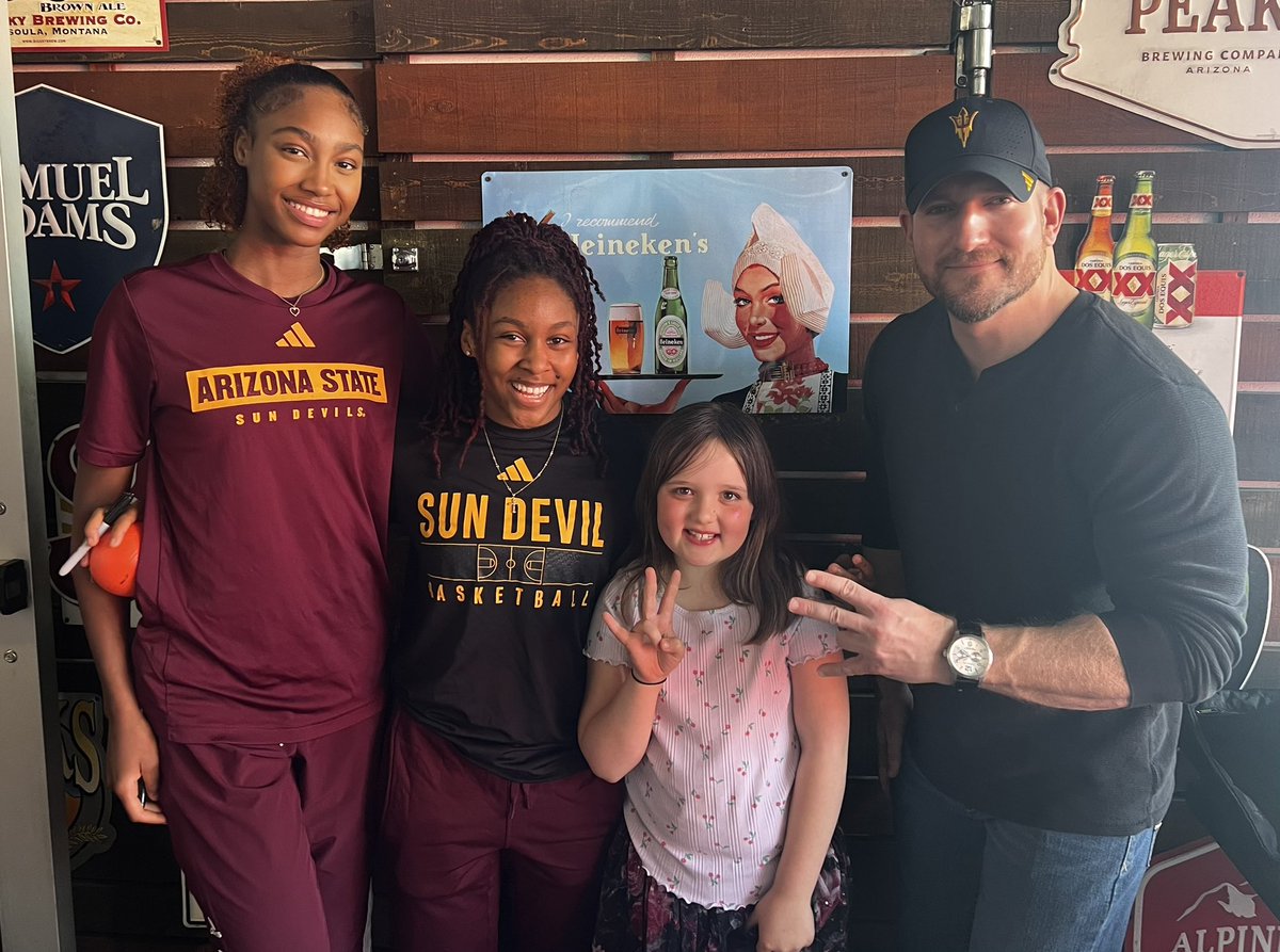 A huge thank you to @activate_mgmt and @welovecoldbeers and of course @ShowTim3_Tyi and @JalynB2501 of @SunDevilWBB for putting together today’s game viewing! ASU should be incredibly proud to have amazing people like Tyi and Jalyn. My niece Ella is now their #1 fan for life!