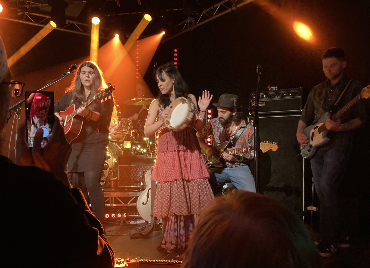 Hannah White and Keiron Marshall joined Michele Stodart on stage for the last part of her set at Ramblin Roots Revue on 7/4/2024 #livemusic Thanks to all involved for a great festival weekend at BNU, High Wycombe.