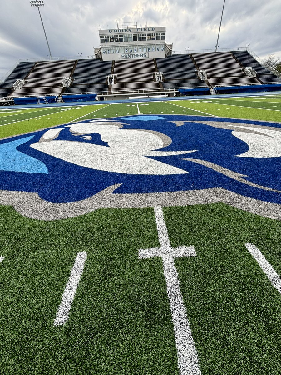 Thank you @EIU_FB and @FBCoachTaylor for the great junior day! Had a great time looking and learning about the program @CoachFlemingEIU @FB_Coach_Wilk @PHSKnightsFBall @PHS_DeBoeuf @TimBeishir @EDGYTIM