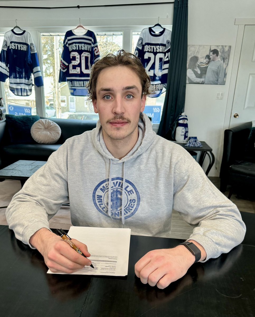 *College Commitment!
Homegrown team captain Payton Kostyshyn has committed to the SAIT Trojans for the 2024/25 season! Payton played 133 games for the Mills compiling 6 goals, 17 assists for a total of 23 points along with 169 PIMS.

#sjhl #cjhl #acac #gomills #collegehockey