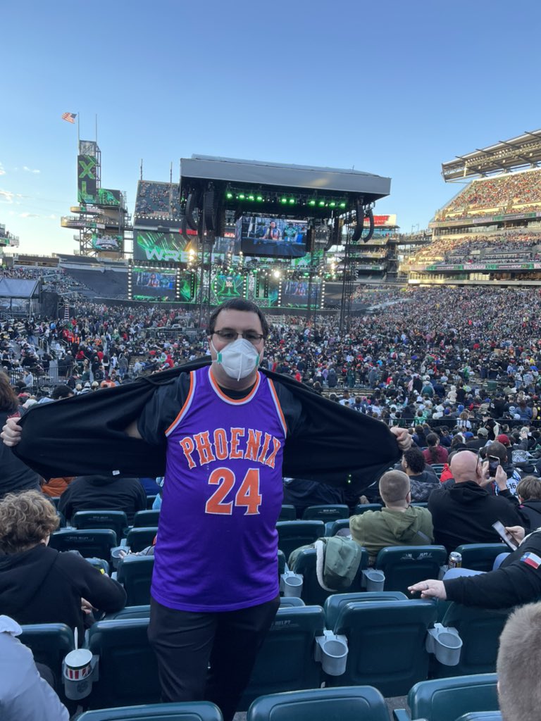 Psychoblue9's tweet photo. I’m here at #WrestleManiaXL Night 2. Hoping for all my guys winning tonight! #couchsidefam @BALLYSPORTSAZ https://t.co/psSQVliSKd