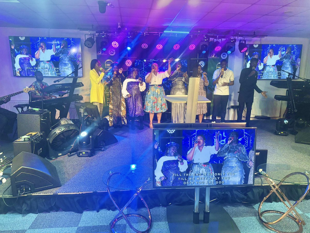 It can be a challenge to get to church with all the campaigning , but today was a day spent with visiting the congregation at RCCG Solid Rock Church in Derby at their thanksgiving Sunday morning service⛪️ We were blessed by the teaching on generosity delivered by Pastor James🙏🏾
