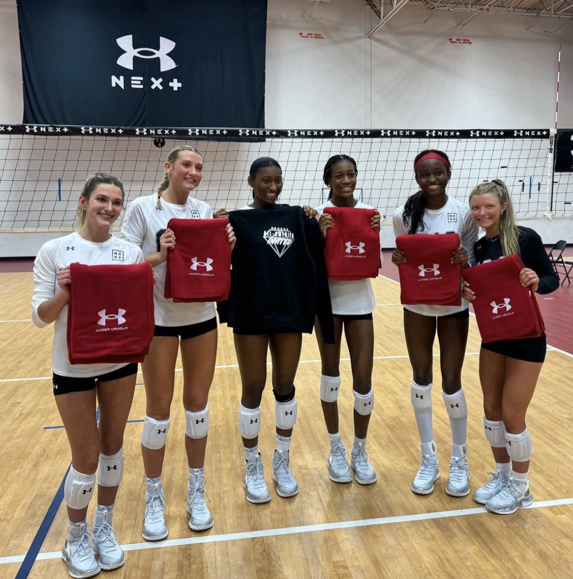 Fired up our 16 year old @BellaEkeler_ she won MVP Honors at the Under Armor volleyball invitational camp in Atlanta. Chip off the ole block @AbbyEkeler. Do what you ❤️to do & WORK at it🌶️🔥 #proudDad