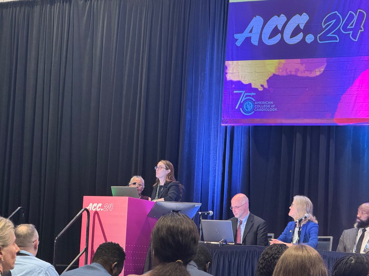 Such an honor to present with the @IHSgov team our LBCT: Hózhó (Heart failure OptimiZation at Home to improve Outcomes)-we found a phone-based GDMT optimization program increased rates of GDMT for HFrEF in rural Navajo Nation.ja.ma/3PTYz5Z @PennMedicine @PennLDI #ACC24