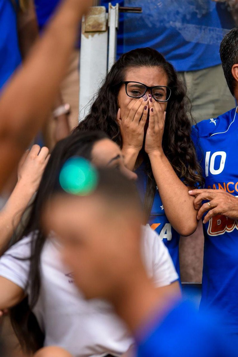 Imagens que proporcionam felicidade kkkkk

PENTACAMPEÃO