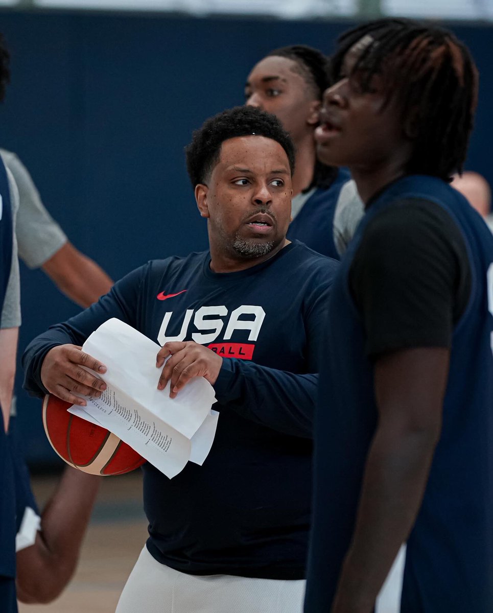 Another amazing minicamp with @usabasketball @usabjnt !! Really enjoyed learning from some of the best coaches from around the country and working with some of the most talented young men on the planet! 🇺🇸 🏀 #StilltheStandard