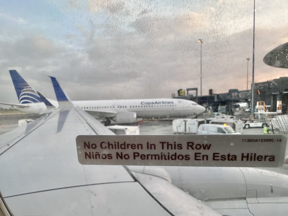 🤔 can I sit here if I’m an adult but I act like a kid in a candy store whenever i get on a plane? #AvGeek #RealQuestions