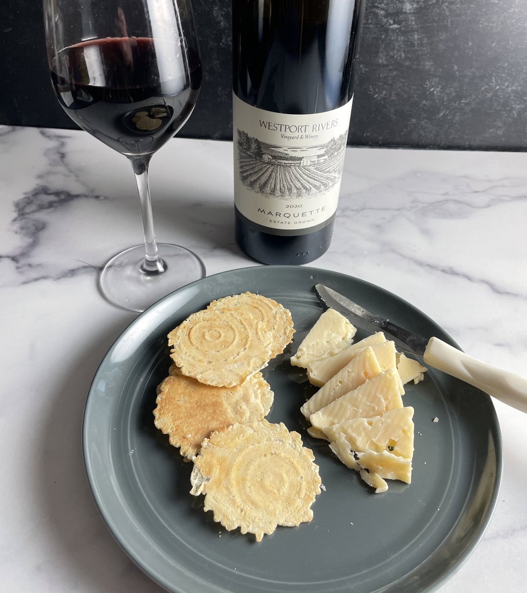 Marquette from @WestportRivers, good with our cheese plate! Now, to test it with our entree… #winepw #sundaysips