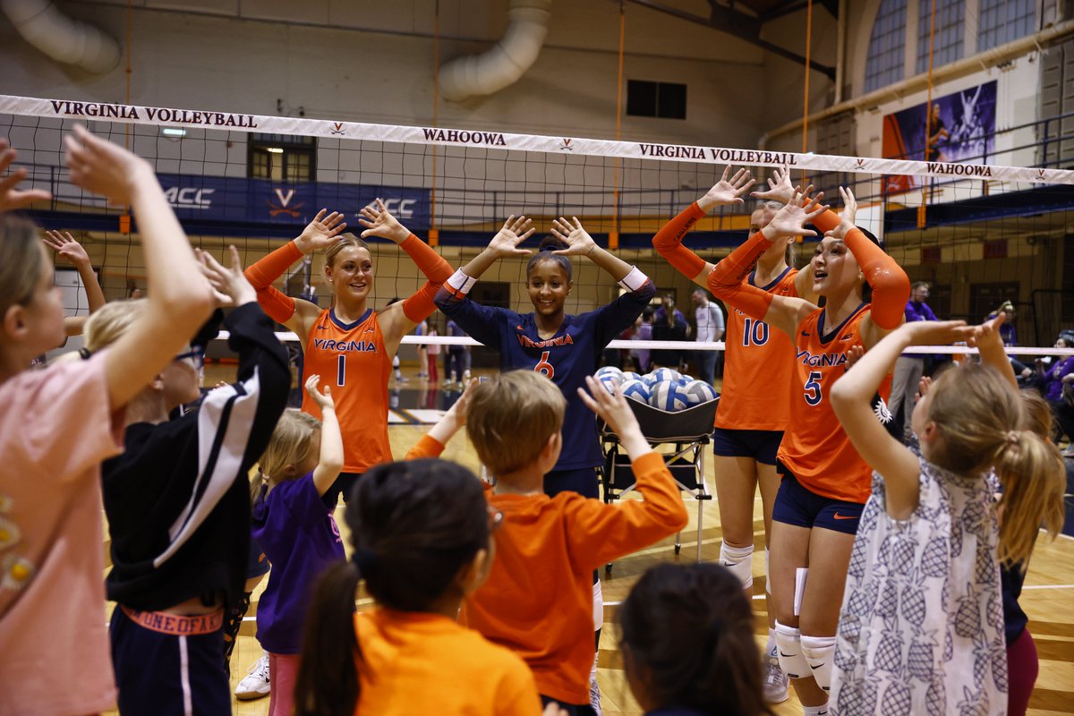 UVAVolleyball tweet picture