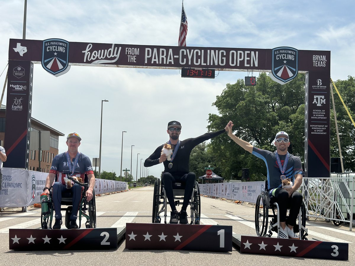 That's a 🎬 in Bryan! The 2024 U.S. Paralympics Cycling Road Open concluded with a second day of competition. 📰: usparacycling.org/news/2024/apri…
