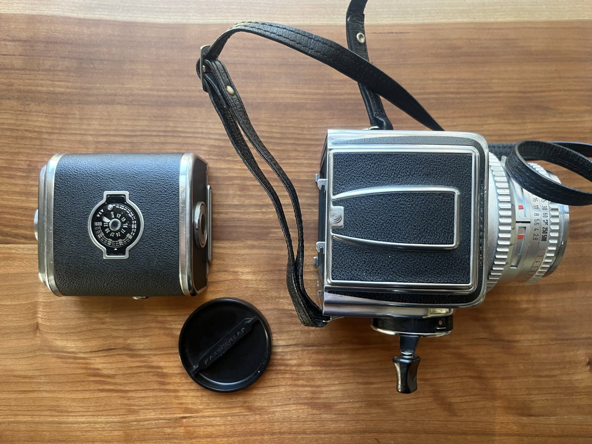 Selling a Hasselblad Xpan and a Hasselblad 500C kit!

Both clean, ready to make photographs, and priced reasonably. 

$3150 / $1050 

Accept crypto as well. DM if keen! ✍️