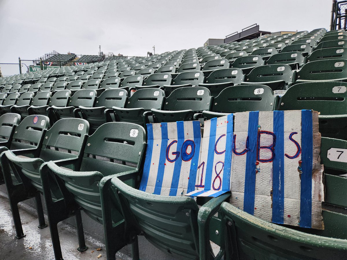 We did not make it through the rain delay, but we're still there supporting our Cubbies.