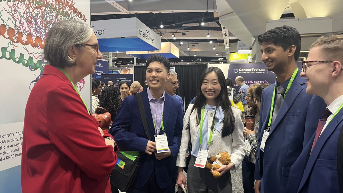 For me, one of the highlights of #AACR24 is meeting the next generation of cancer researchers. The new connections I’ve made today have left me inspired and optimistic about the future of our field! #AACRChallenge