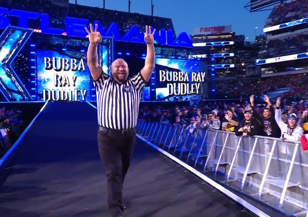 Bubba Ray looks good in the ref outfit #WrestleMania