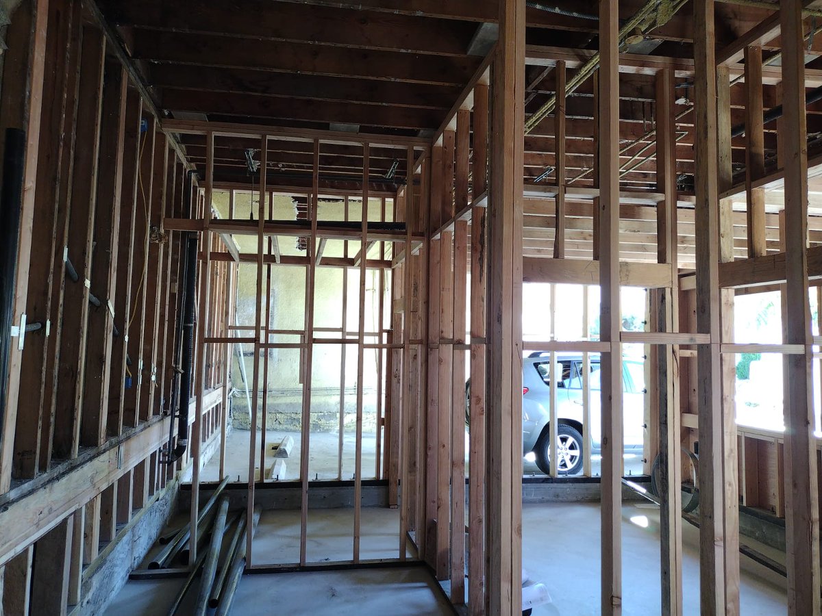 higcinc's tweet photo. Remodel your kitchen, bathroom or living room with us. We have all the permits to work in the area.
Visit: https://t.co/a2zrWfIvns
Phone: 1 (310) 901-7043   

#plumbing #HomeRemodel #Bathroom #KitchenRemodel #Electric #repair #Drywall https://t.co/uIgn6tdfrE