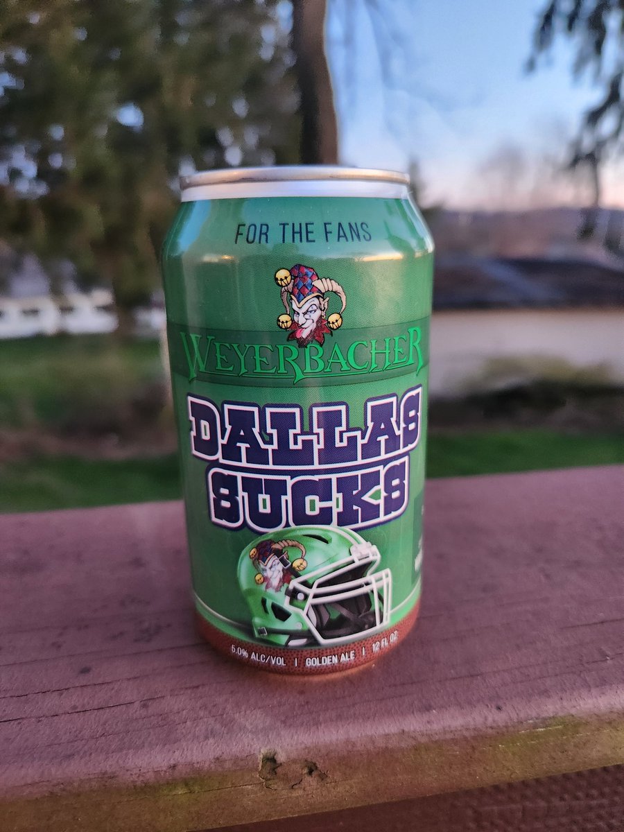 National Beer Day wouldnt be complete without Dallas Sucks @whatsbrewingpa @RealGlenMacnow @lewbryson