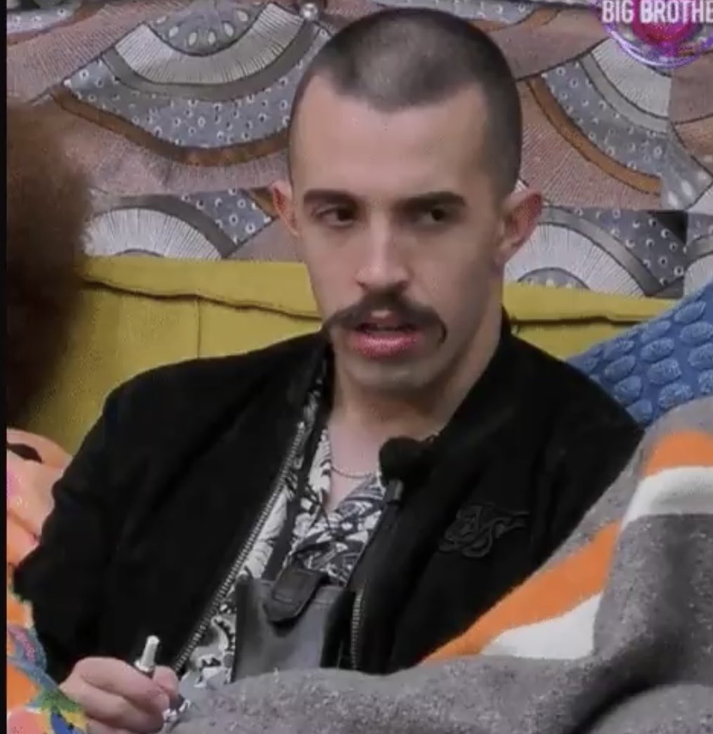 tirembilhete's tweet photo. O Andre quando perceber que perdeu todo o barraco por estar no confessionário 😂 #bbtvi https://t.co/tgKLt1UhOv