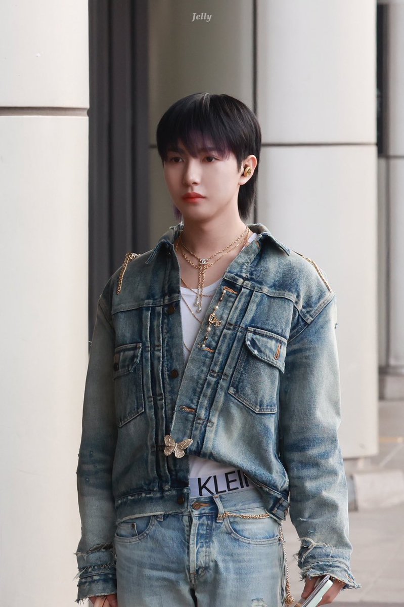 he’d rather be lost in the lights, lost in the lights