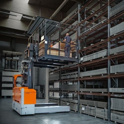 Our Order Picking Systems provide safe, efficient and comfortable Order Picking for a wide variety of materials, such as large-volume wood-based panels, sheet products, and profiles 👊

Visit our website to find out more: loom.ly/3zxwpsk

Speak to our team on 1300 365 621