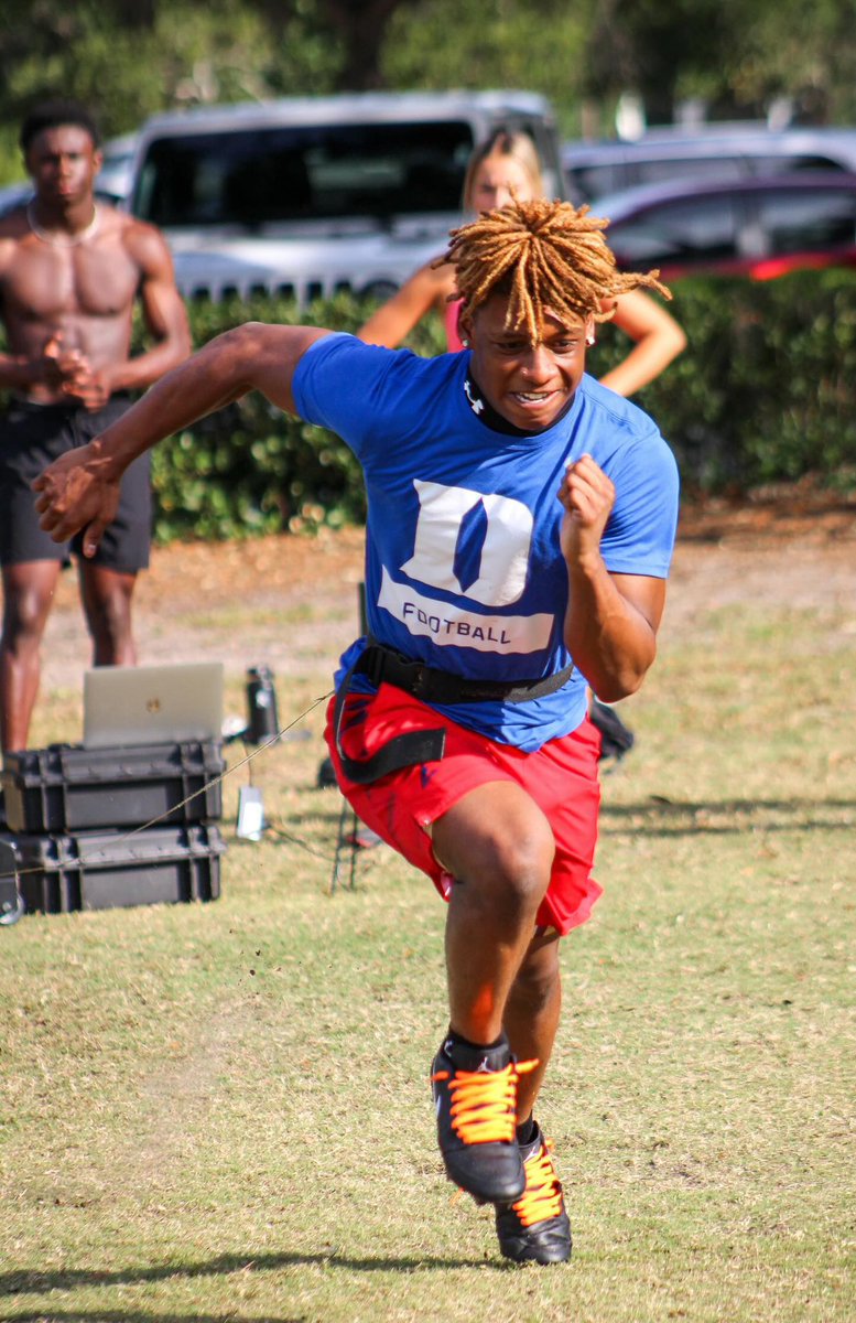 juicelawtonIII's tweet photo. Gotta work hard for what you want 💯🫡 #TrainingSunday @TVanceCSCS #VancePerformance https://t.co/c8A3BraW8d