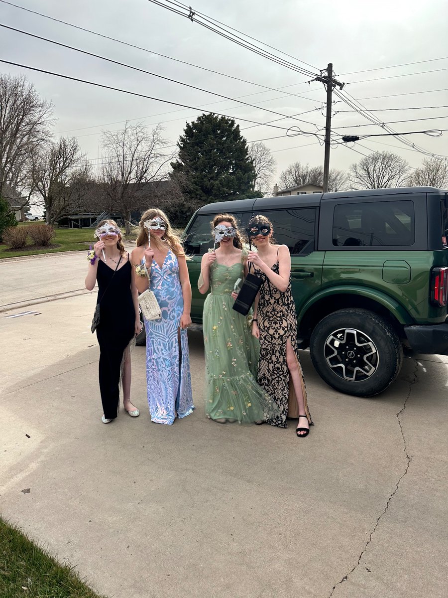 Angela Johnson tweet media