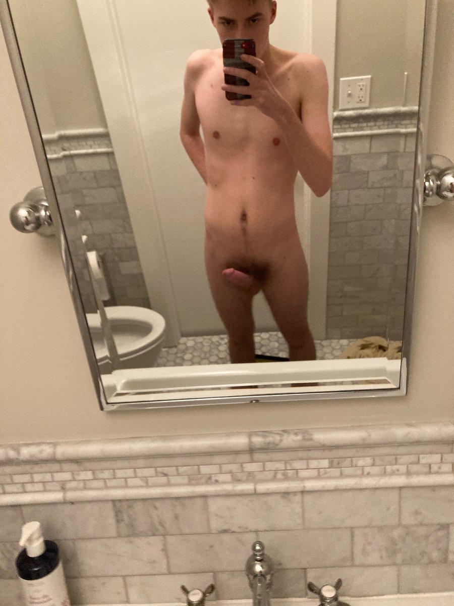 Inevitablelaugh's tweet photo. Front and back view https://t.co/yyZAxsW8bi