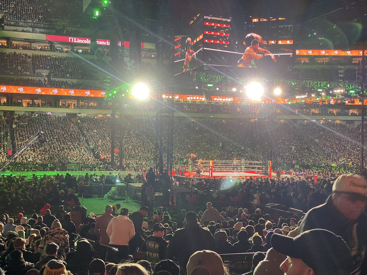 JaredRita's tweet photo. @WWE #WeCantSee https://t.co/SN7FtkYPGA