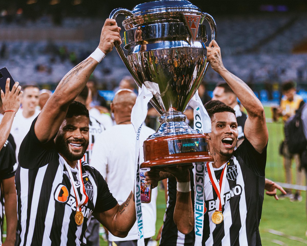 PENTACAMPEÃO GALOOO 🏆🐓🔥!!

Choraaaaa, não vou ligar… Vou festejar, vou festejar 🎶🎶

📸 <a href="/Romario_VP/">Romario Henrique</a>