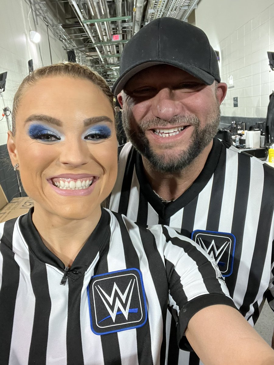 When one of your wrestling dads and trainers, is a guest ref at #WrestleMania and you gotta show him the ropes. 💪🏻 @bullyray5150