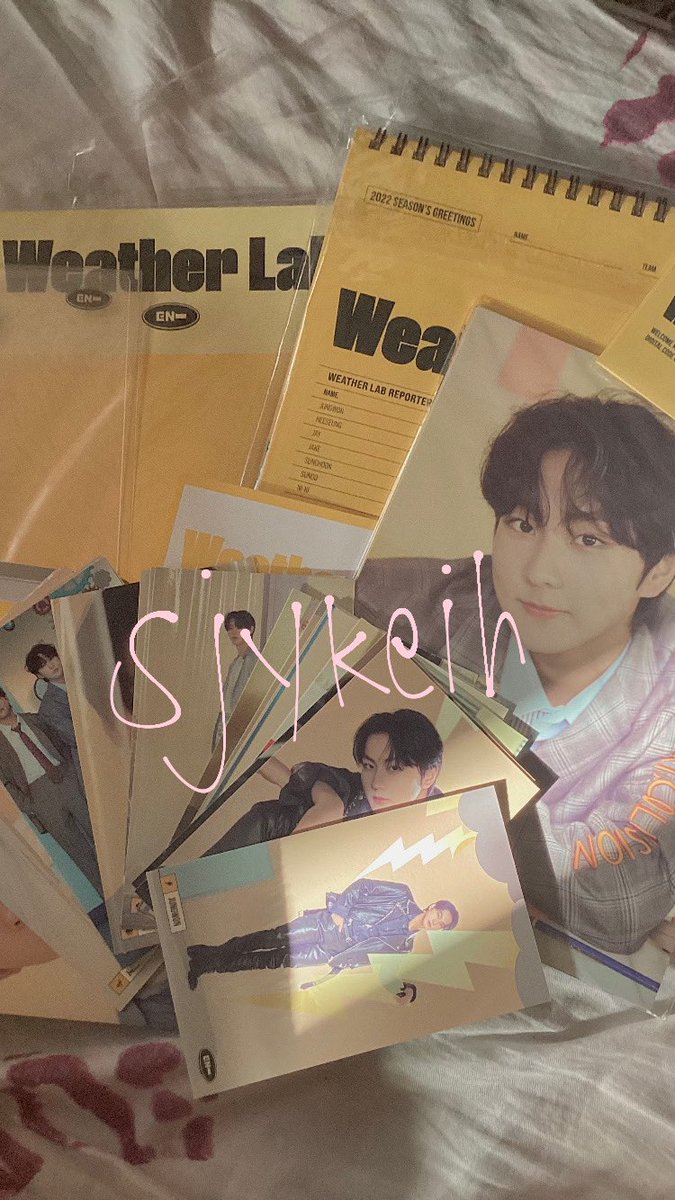 sjykeih's tweet photo. wts lfb ph

ENHYPEN 2022 Season’s Greetings
complete inclu ! ( sunoo id witch lace )
🔗 drop your price ! 

MOP: gcash 

dm for more details ! https://t.co/YvEbXtZ7u7