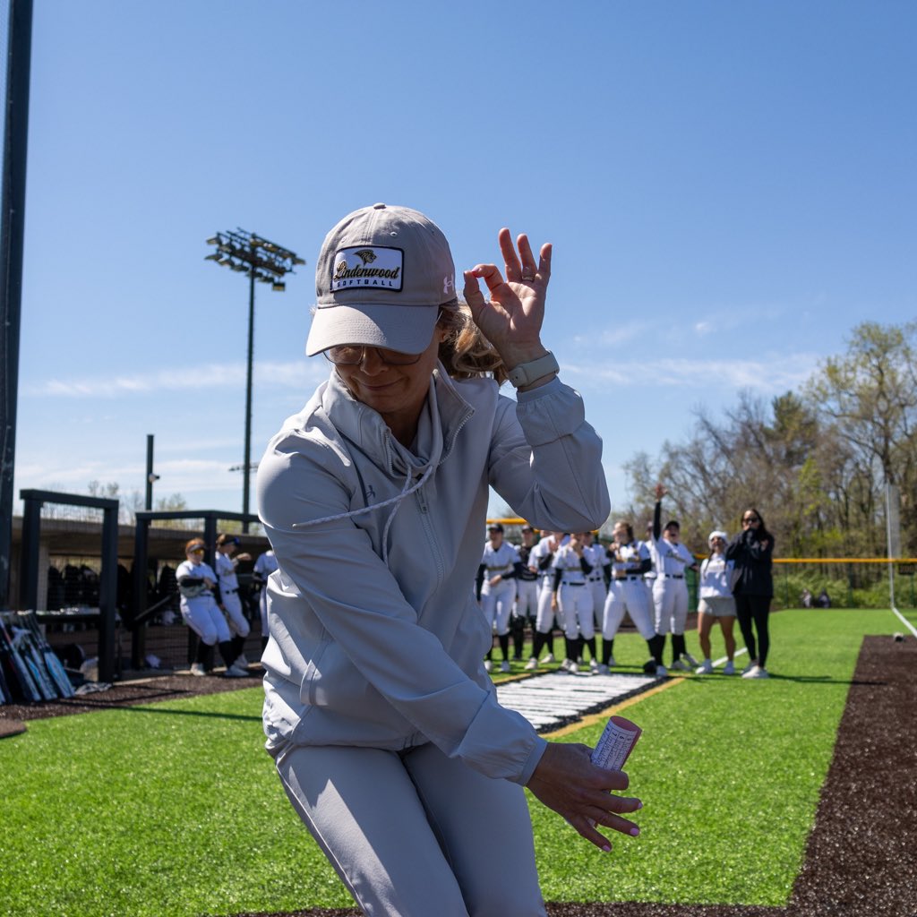 Lindenwood Softball tweet media
