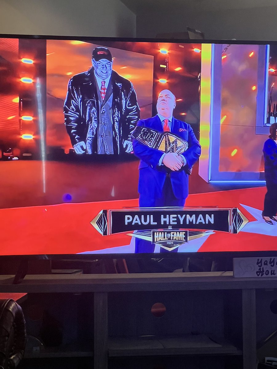 f_ee_f's tweet photo. Proud of my boy. #PaulHeyman #WrestleMania https://t.co/oHZrqKhwPt