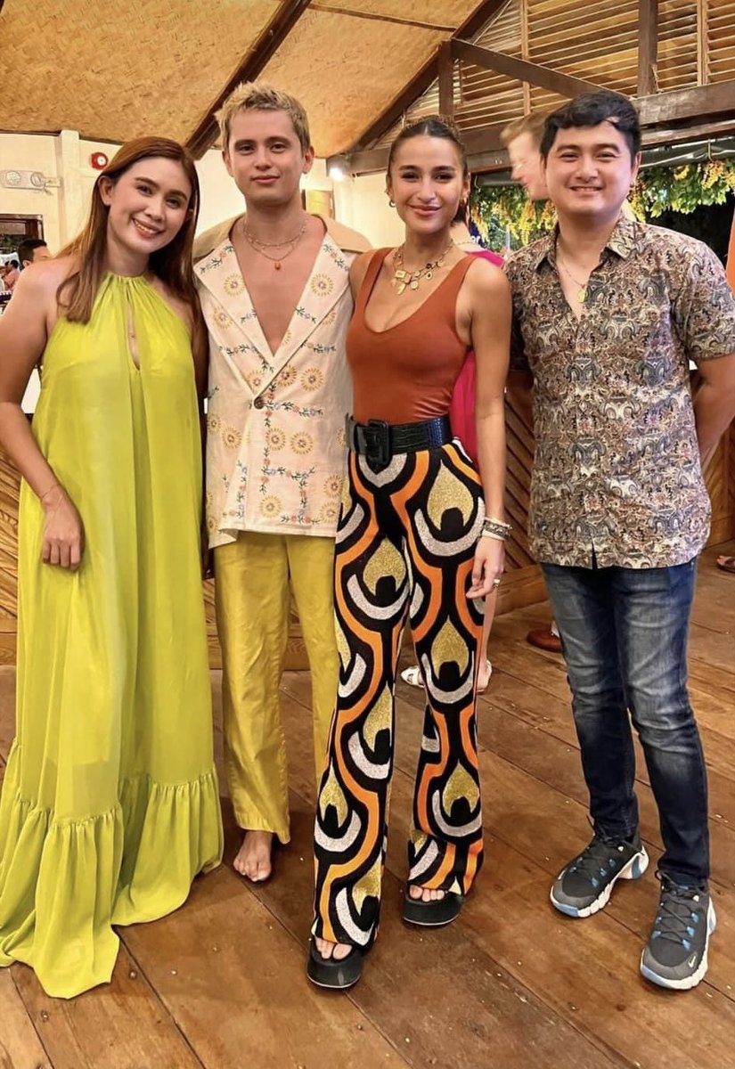 James and Issa at the Mexican Night  welcome dinner before Laureen Uy and Miggy Cruz’ wedding

©️ Angelie Araja 

#JamesReid | James Reid | @tellemjaye 
#IssaPressman
#LauMiLongTime