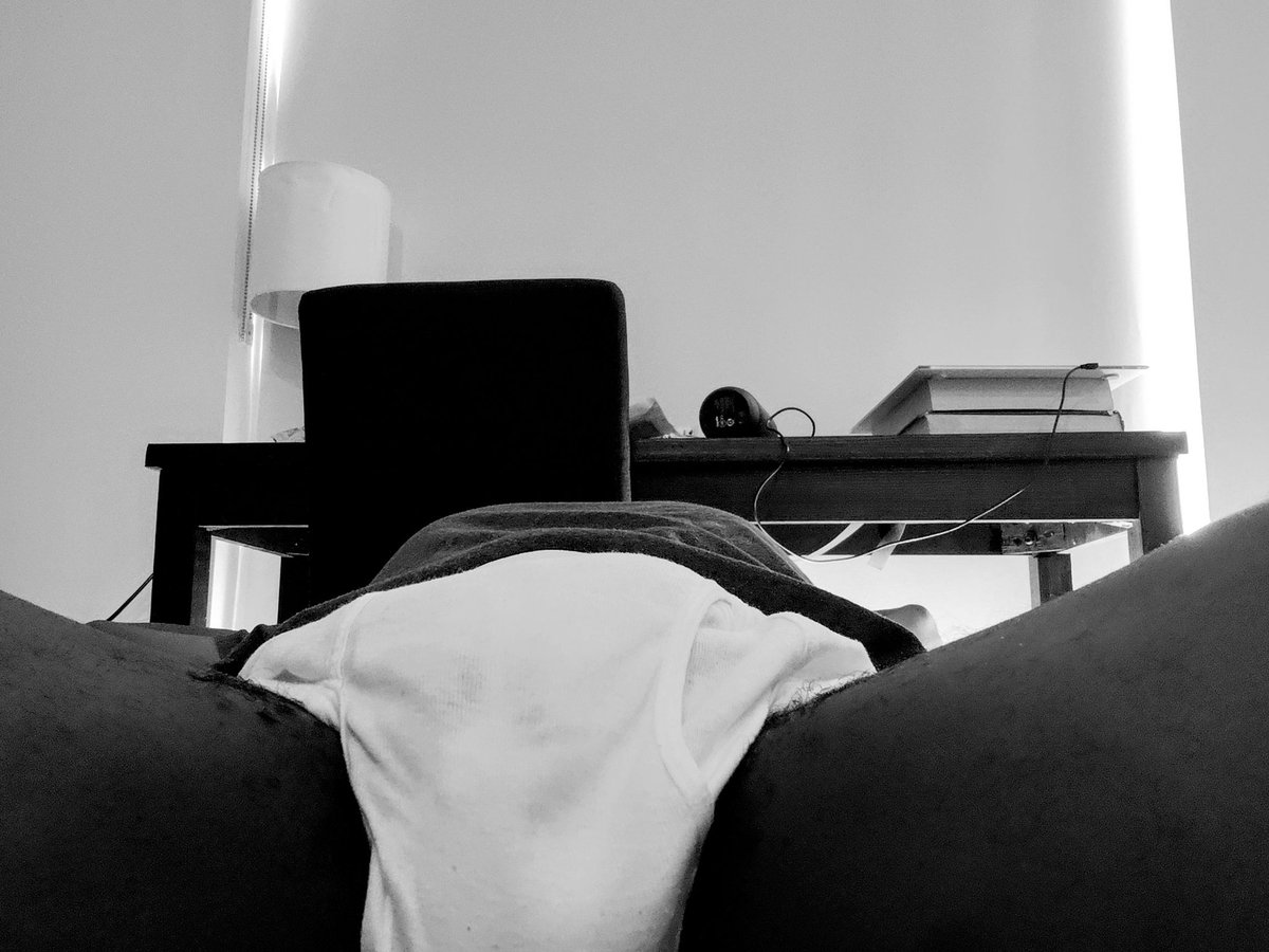 Hanesbriefs1995's tweet photo. April 2024 White Briefs Collage Pt 3
#me
#mycontent
#gay
#gayunderwear
#gayselfie
#gayphotographer
#gayportrait
#tightywhities
#whitebriefs
#whiteunderwear
#underwear
#looking4bf
#underwearselfie
#underwearfetish
#inmyunderwear
#exhibitionist https://t.co/7UvBPj8UGV