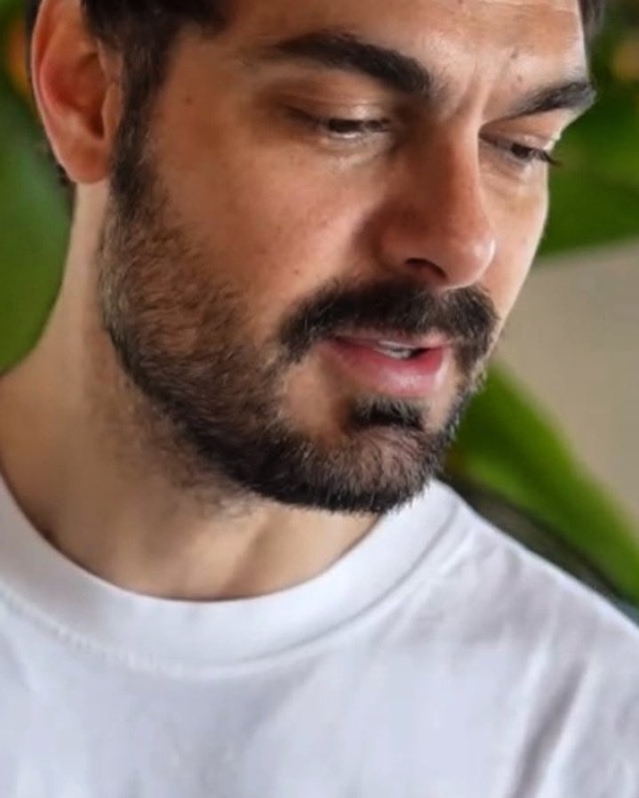 Iyi geceler 🫶
HalilİbrahimCeyhan
#HalilİbrahimCeyhan