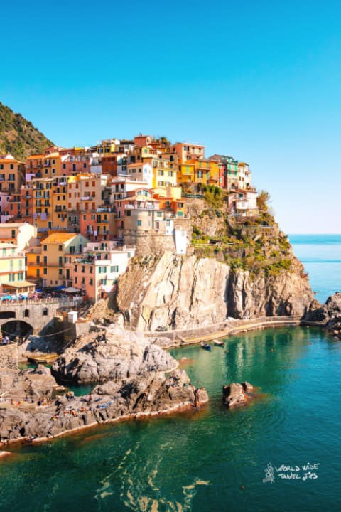 Such tasty food should be accompanied by great local wine!

Read the full article: Cinque Terre things to do: the ultimate bucket list
▸ lttr.ai/ALKYG

#CinqueTerreThings #Worldwidetraveltips #Traveltips #Travel #FullDisclosureDisclaimer #StPeterSChurch